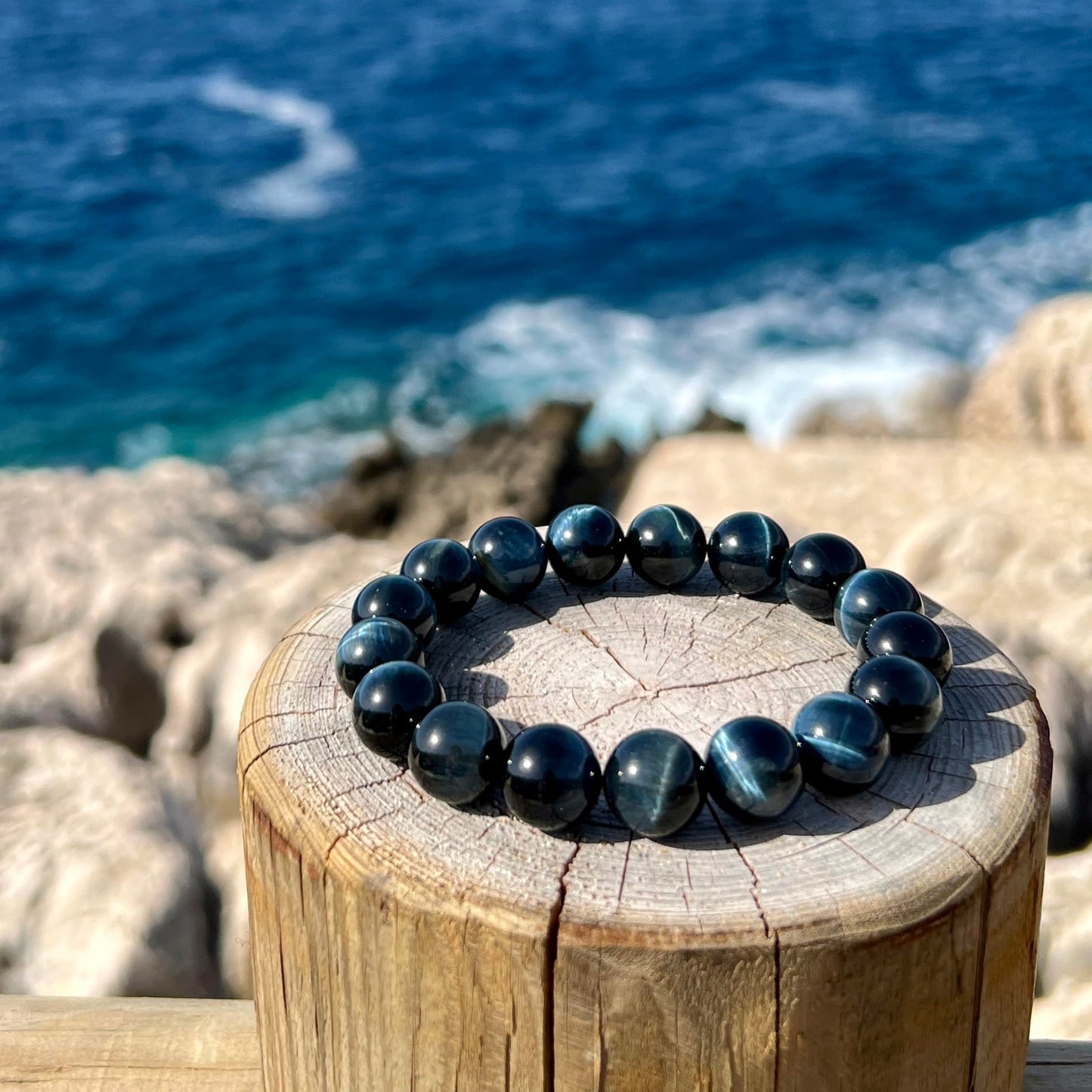 ILLUMINIA Natural AAA Grade Crystal Gemstone Beaded Bracelet | Healing Energy Charged Quartz Stone Bead | Stretch String Bracelet for Women Men Unisex